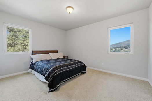 39-web-or-mls-9216OGD139