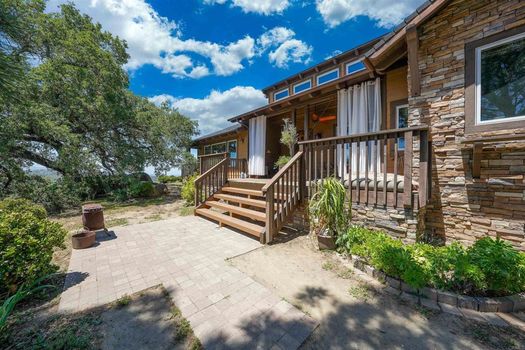 42e97161-fb00-4c34-83fe-8dcdcc64bebc