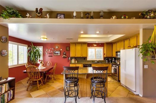 51CAD707-2F2A-424F-B12A-88D31F41F891