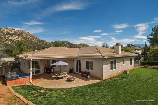 60CBD615-A079-456C-B4BC-CD2D6EAD14D5