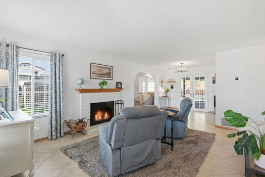 7-web-or-mls-9349NC107