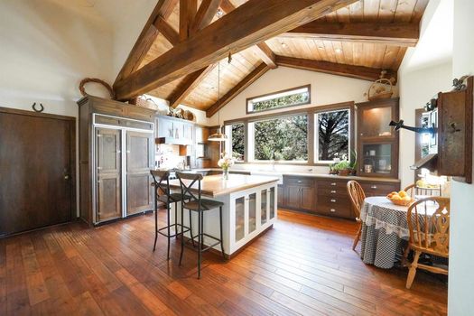 d5b89d8f-97ec-4740-ac20-a415a50861d2