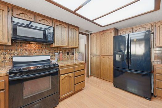 22-web-or-mls-19525CR122