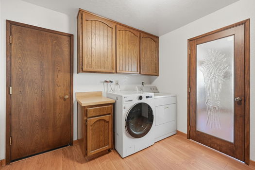 27-web-or-mls-19525CR127