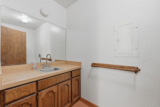 28-web-or-mls-19525CR128