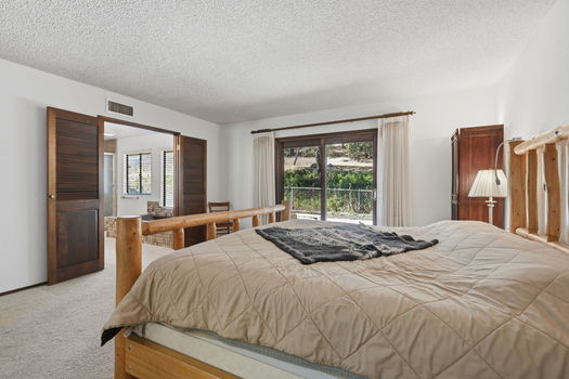 33-web-or-mls-19525CR133
