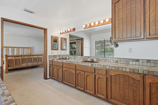 34-web-or-mls-19525CR134