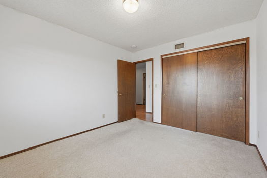 43-web-or-mls-19525CR143