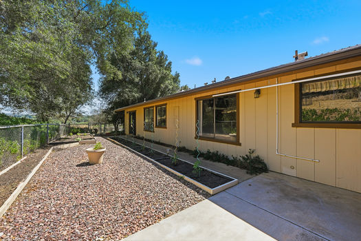 52-web-or-mls-19525CR152