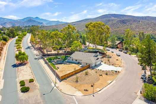 25916-Matlin-Rd-036