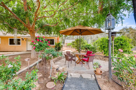 1255 Ramona St Ramona CA - Web Quality - 021 - 50 Patio