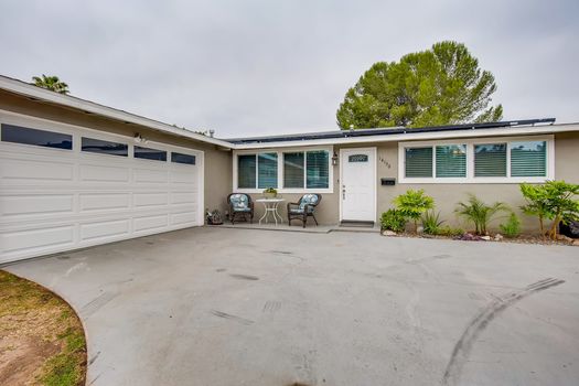 14136 Frame Rd Poway CA - Web Quality - 003 - 03 Exterior Front