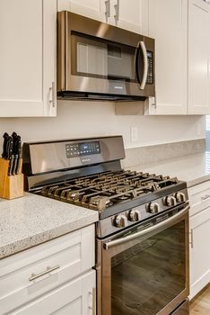 14136 Frame Rd Poway CA - Web Quality - 015 - 13 Kitchen-2