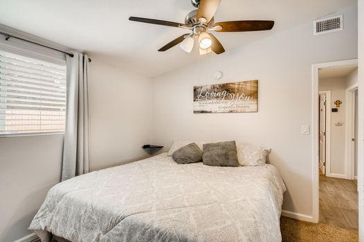 14136 Frame Rd Poway CA - Web Quality - 021 - 19 Primary Bedroom