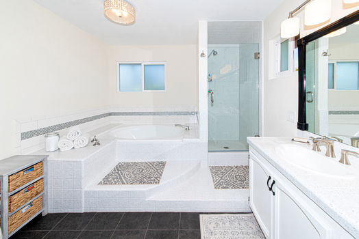 16246-Swartz-Canyon-Rd-004