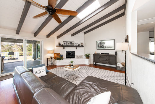 16246-Swartz-Canyon-Rd-026