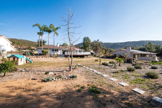 16246-Swartz-Canyon-Rd-049