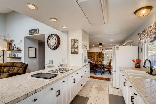 1731 Jasmine St El Cajon CA - Web Quality - 012 - 17 Kitchen