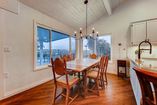 31180 Moonlight Place Valley Center CA - Web Quality - 007 - 07 Dining Room