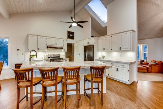 31180 Moonlight Place Valley Center CA - Web Quality - 008 - 08 Kitchen