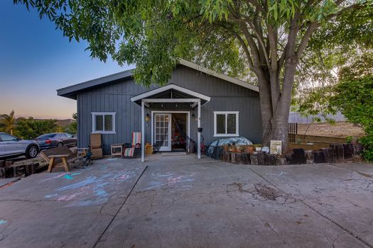 31180 Moonlight Place Valley Center CA - Web Quality - 024 - 26 Guest House Exterior Front