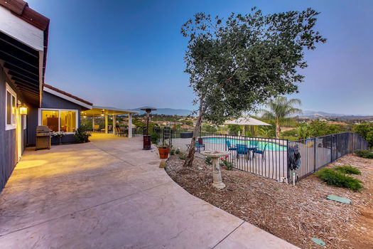 31180 Moonlight Place Valley Center CA - Web Quality - 031 - 34 Back Yard