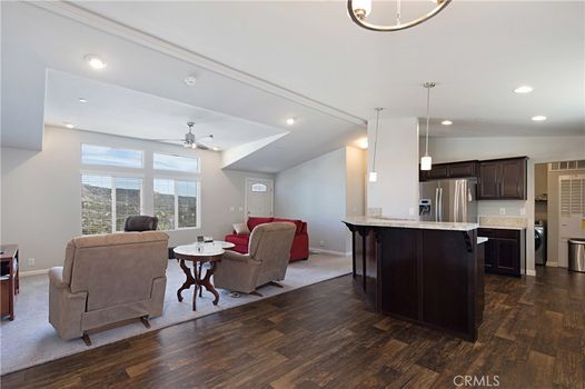 31340b76-9b77-41ce-9031-d3dc54646eb5