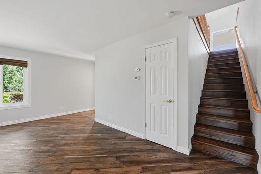 29-web-or-mls-23638BW_129