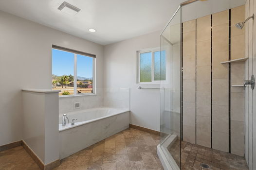 49-web-or-mls-23638BW_149