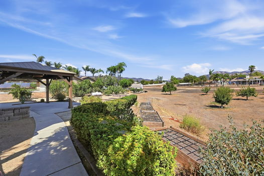64-web-or-mls-23638BW_164