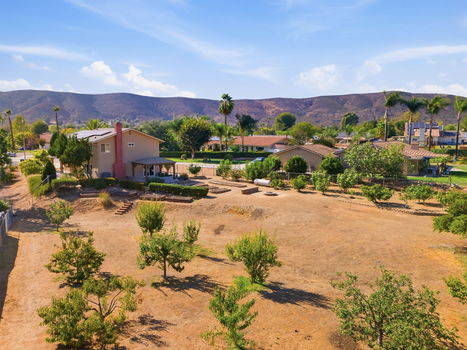 89-web-or-mls-23638BW_189