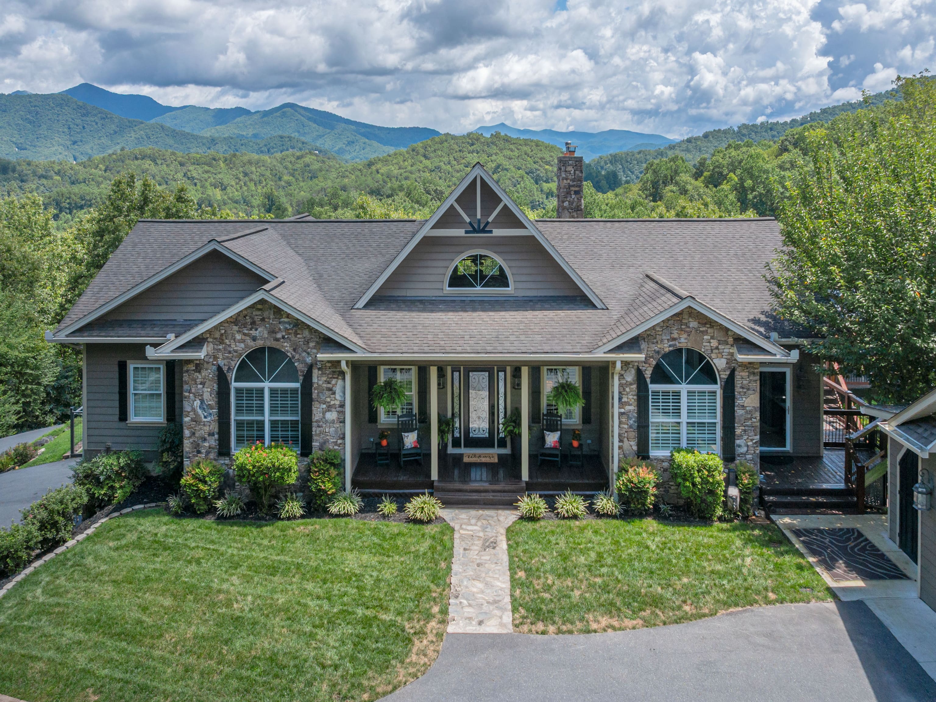 624-nations-creek-rd-whittier-61 (1)-min