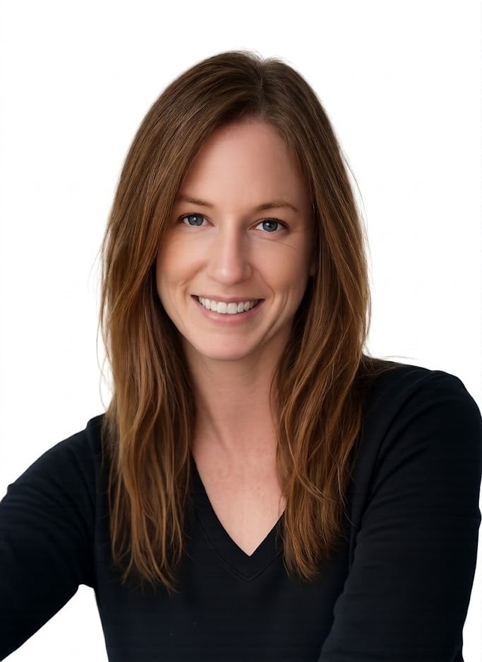 Jennie Beckwith Headshot