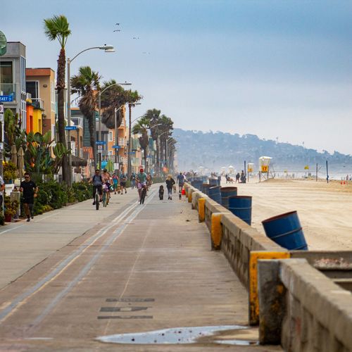Ocean Beach vs. Mission Beach: A Real Estate Comparison