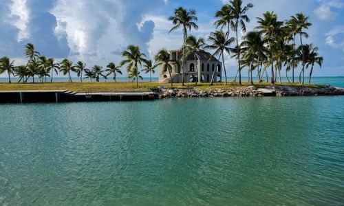 CDD and HOA Differences Every Florida Home&hellip;