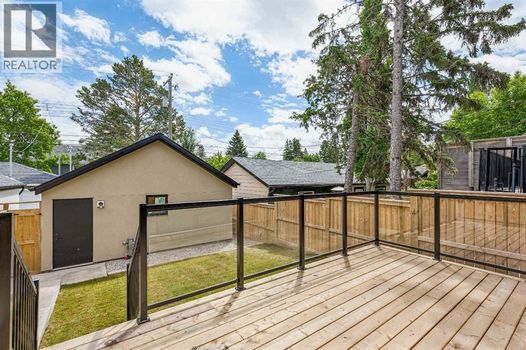 4216 16 Street SW Calgary (43)