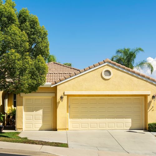 Divorce and Separation: Navigating Real Estate Decisions During a Sensitive Transition