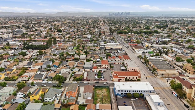 12_dji_20260401051010_0045_d