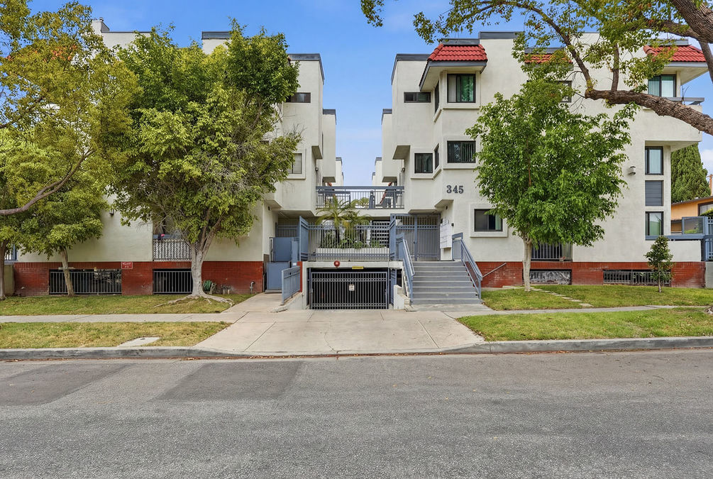 20 Front Street View