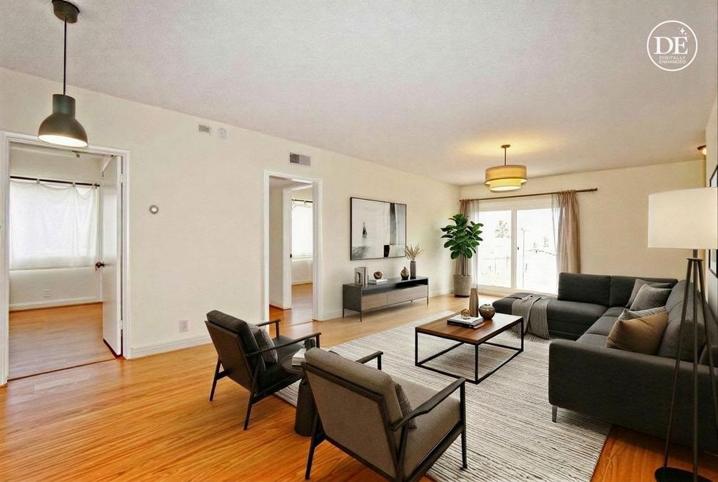 Living Room Upstairs 1 Staged