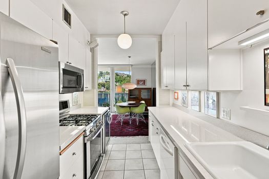 19 Kitchen - Dining Room