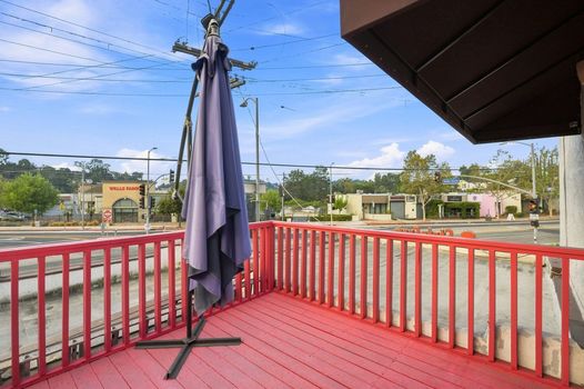 40 SunDeck