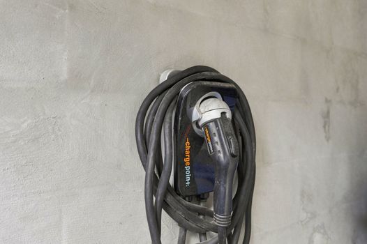 43 Covered Parking EV-Charger