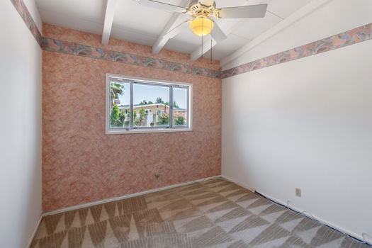 10 Bedroom 1