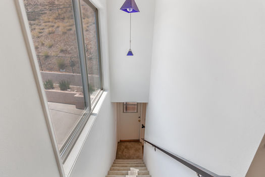 21 Stairs to Second Floor