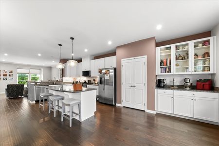 14-331 S Parkway Dr-24