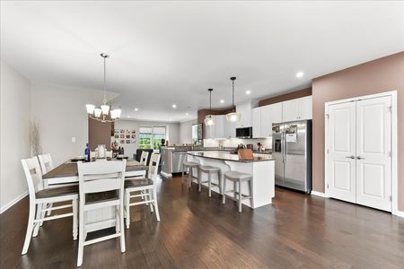 18-331 S Parkway Dr-28