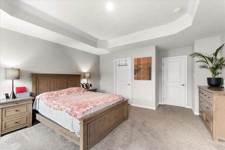 22-331 S Parkway Dr-3