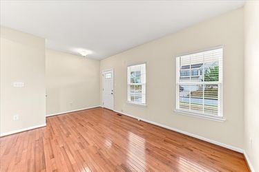 04-33 Barkley Ct-8