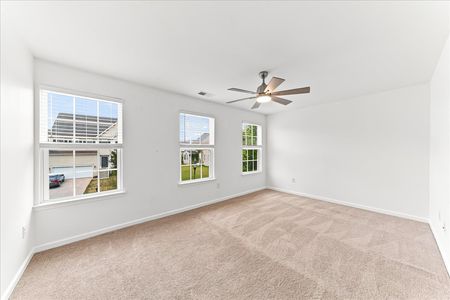 20-33 Barkley Ct-29